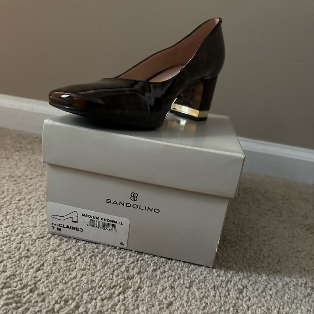 Medium Brown Bandolino Heels